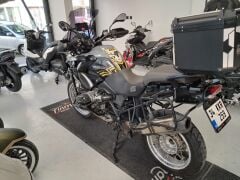 BMW - R1200 GS