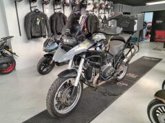 BMW - R1200 GS